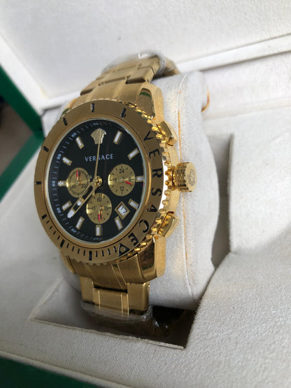 VERSACE  WATCH   :  ساعة فرواتشي ذهبي اسود