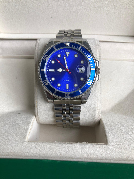 QUARTZ WATCH : ساعة كوارتز ازرق