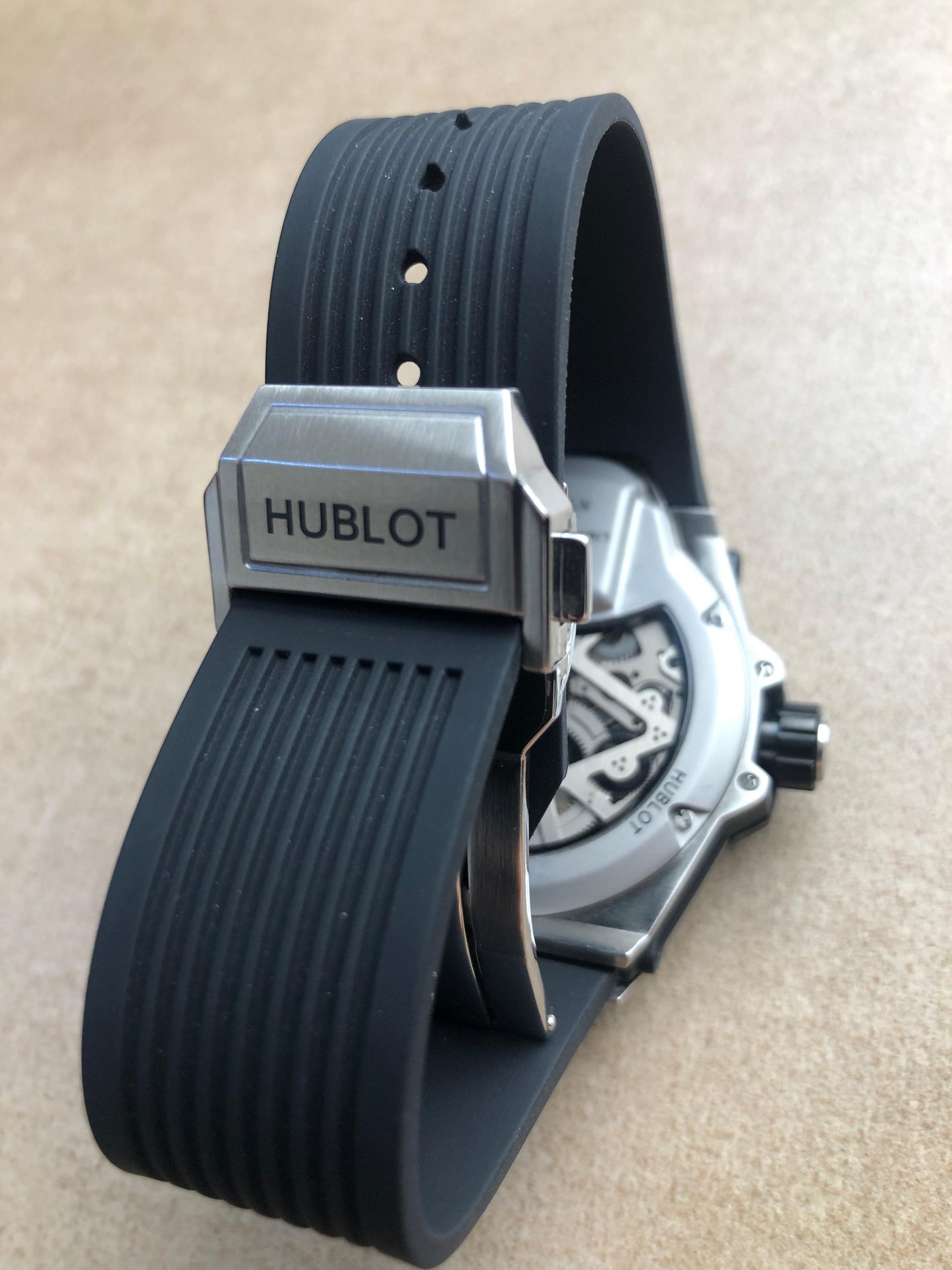 Hublot M9 full silver - ساعة نادرة جداً