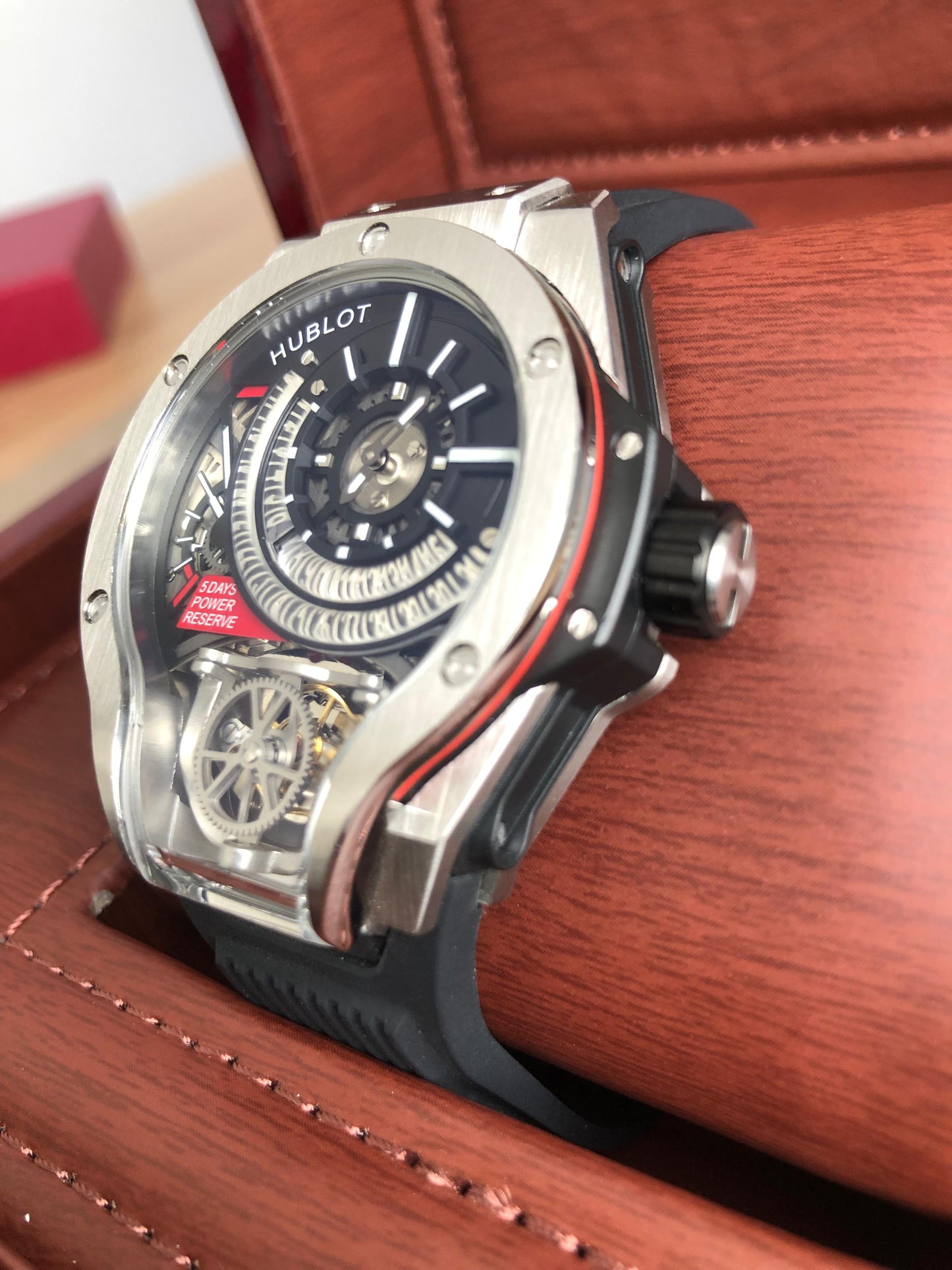 Hublot M9 full silver - ساعة نادرة جداً