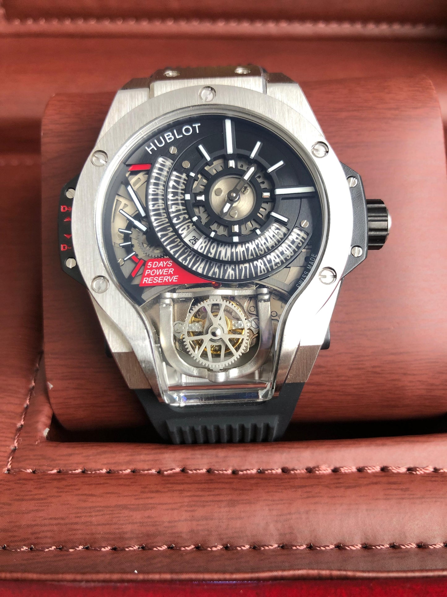 Hublot M9 full silver - ساعة نادرة جداً