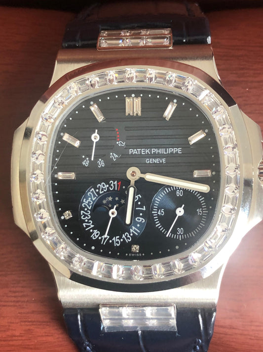 Patek Philippe Nautilus 5712/1R - تطابق ١٠٠٪؜ ماكينة سويسري باتيك فيليب نوتليس كلين قطعه واحده