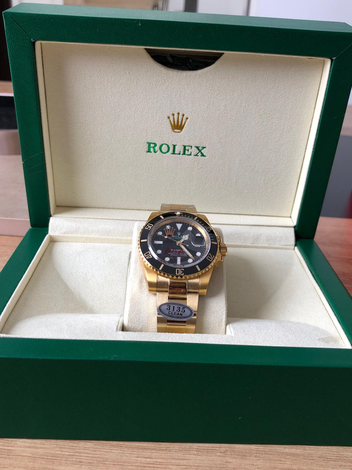 رولكس سابمارينار طلاء ١٨ مينا اسود