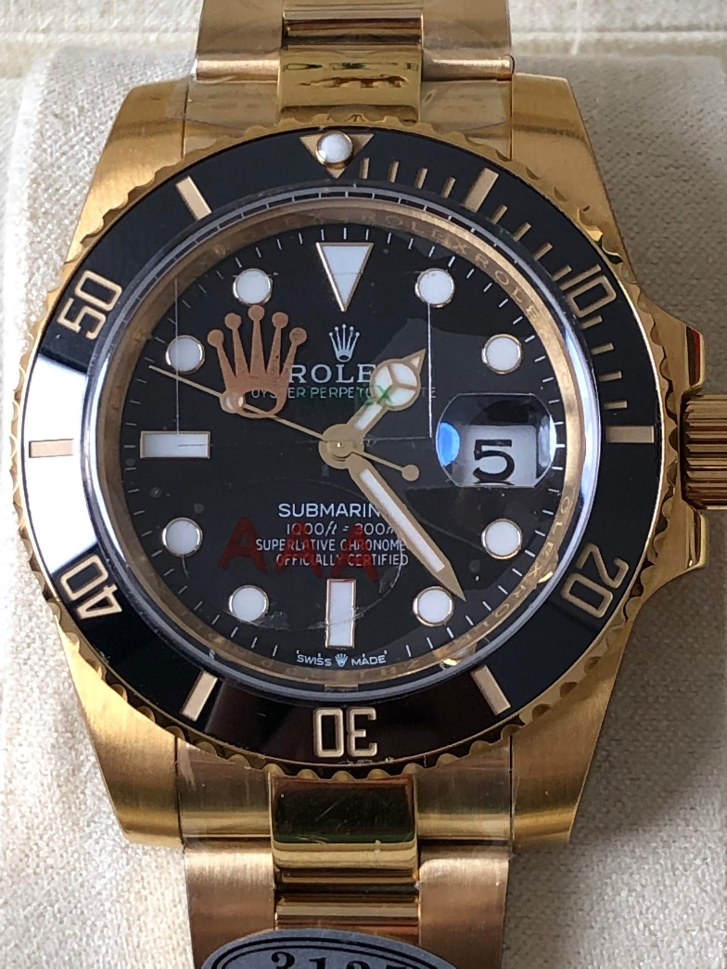 رولكس سابمارينار طلاء ١٨ مينا اسود