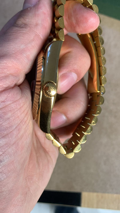 السعر بالدينار الاردني 350 دينار - رولكس داي ديت-  قطعه واحده