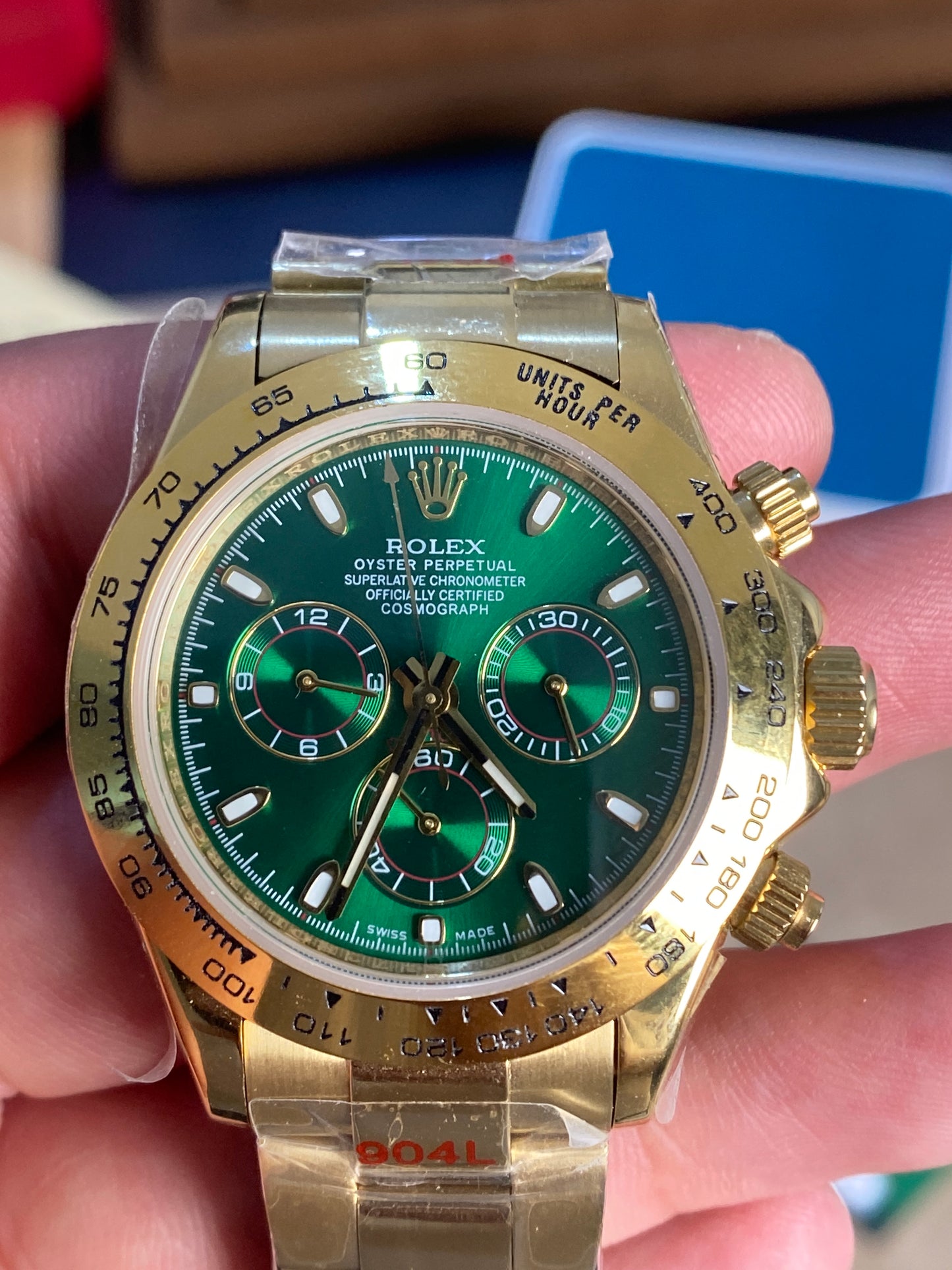 40 mm رولكس دايتونا فول جولد ١٨ قيراط بليتد طلي ومينا  اخضر  - كلين طبق الأصل